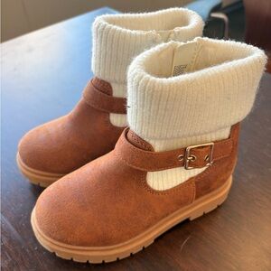 Toddler Girls’ Trista Zippered Booties- Cat & Jack- 10T